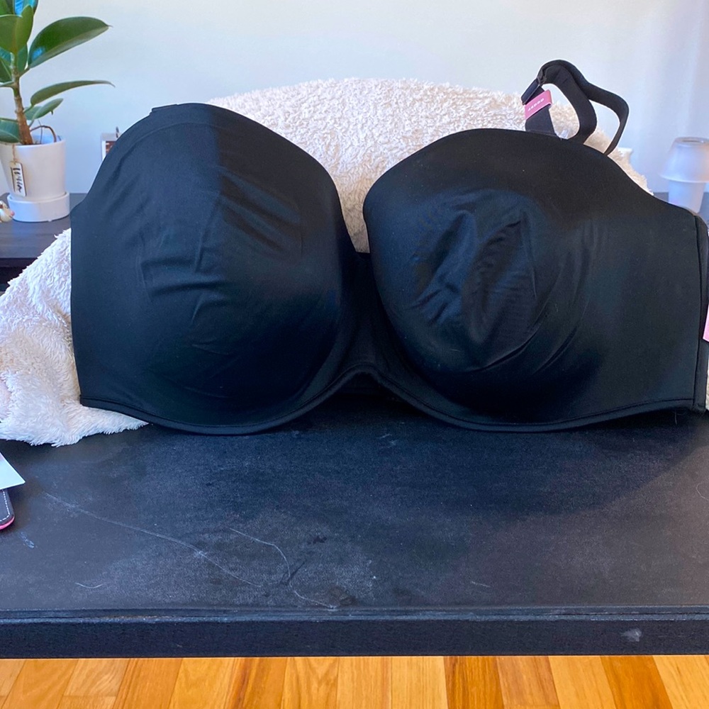 LANE BRYANT Strapless/convertible bra size 46DDD